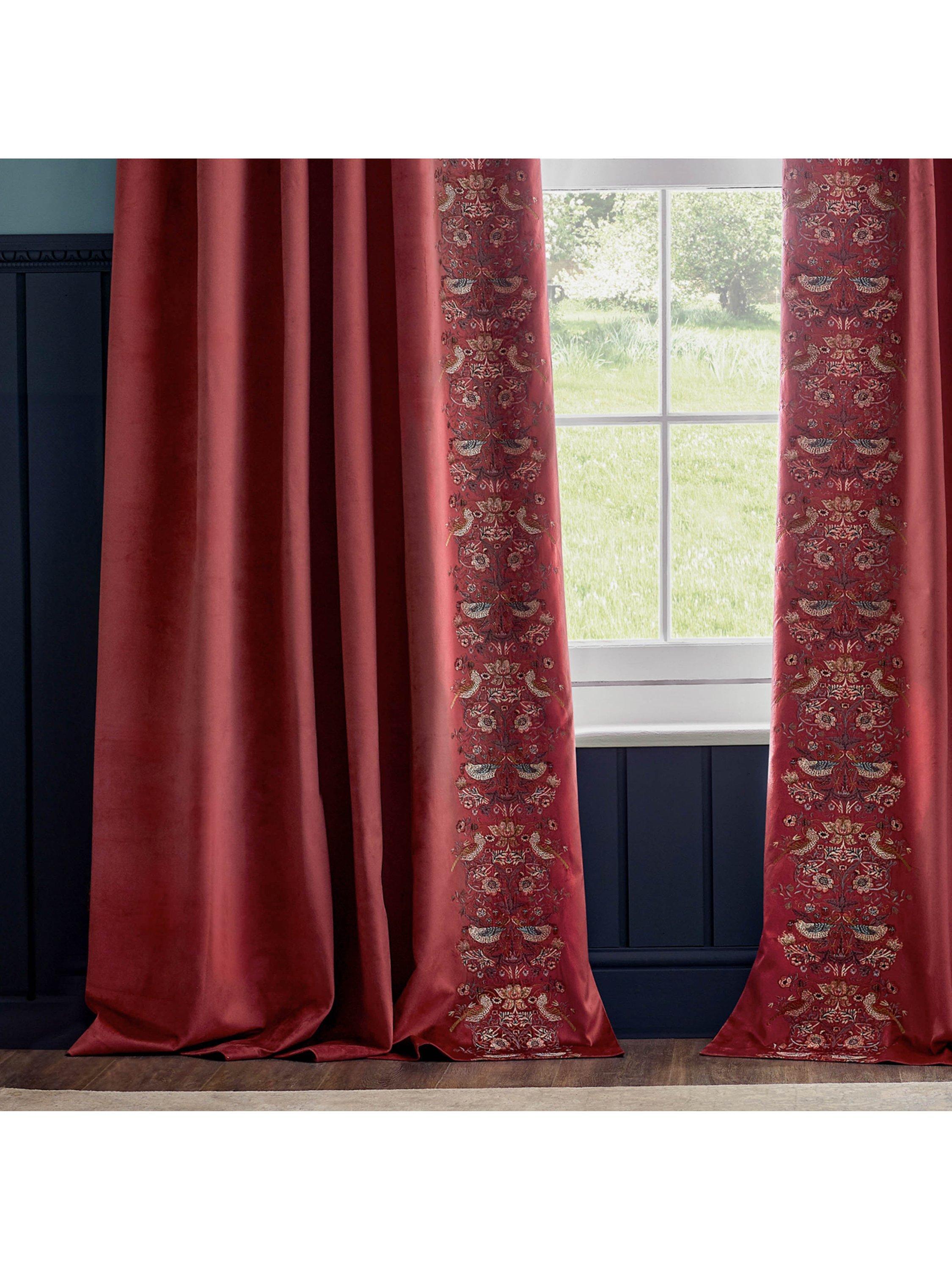Morris & Co. Strawberry Thief curtain pair 117x137cm - British product
