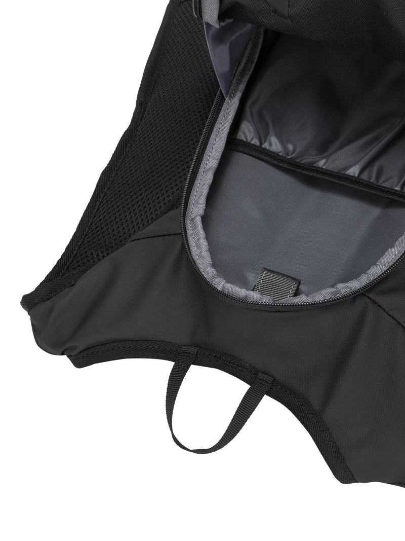 ELLIKER Rigg Hydration Backpack Black 6L (British brand)