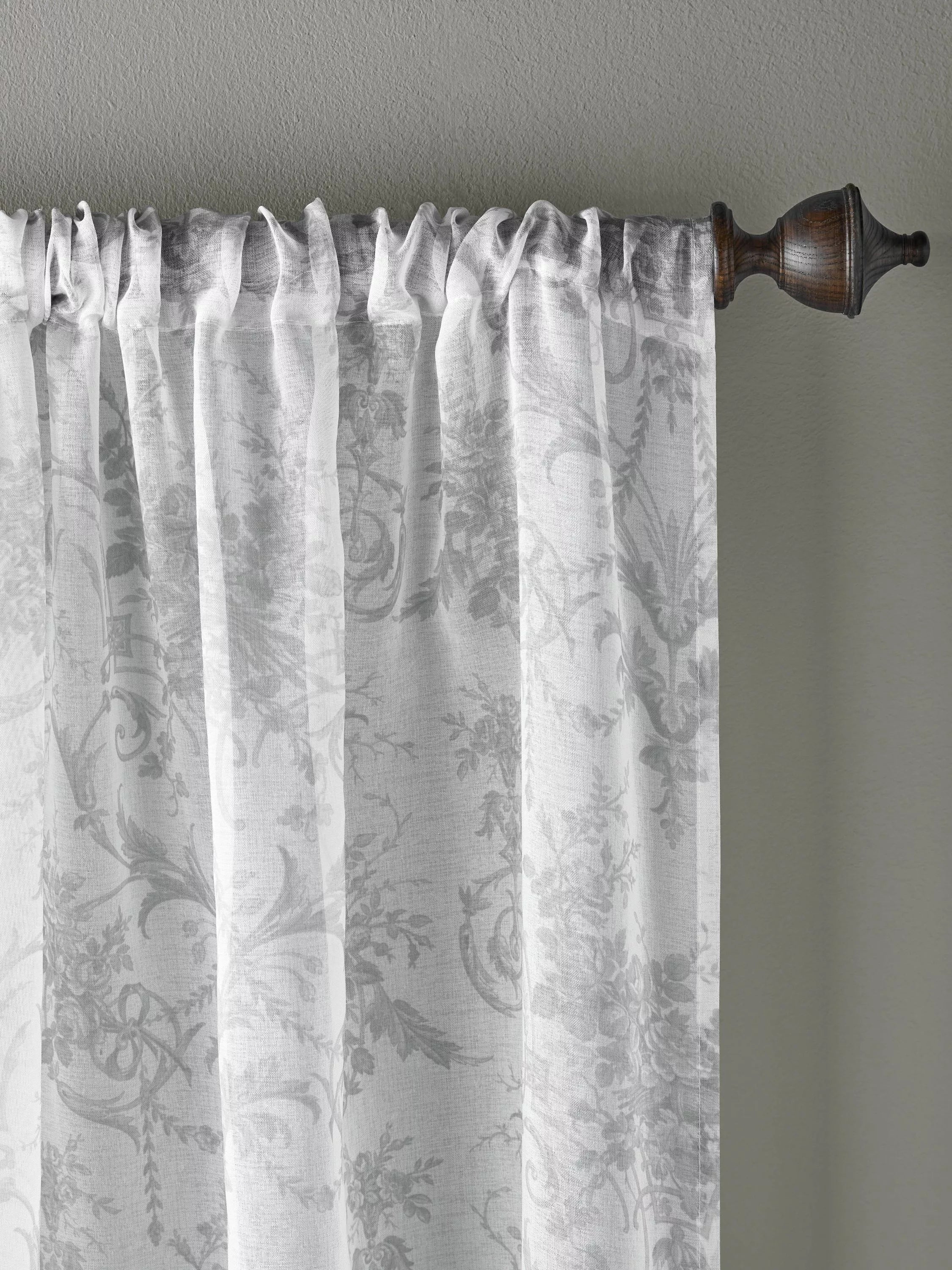 Laura Ashley Tuileries dove voile panel 137cm, UK version