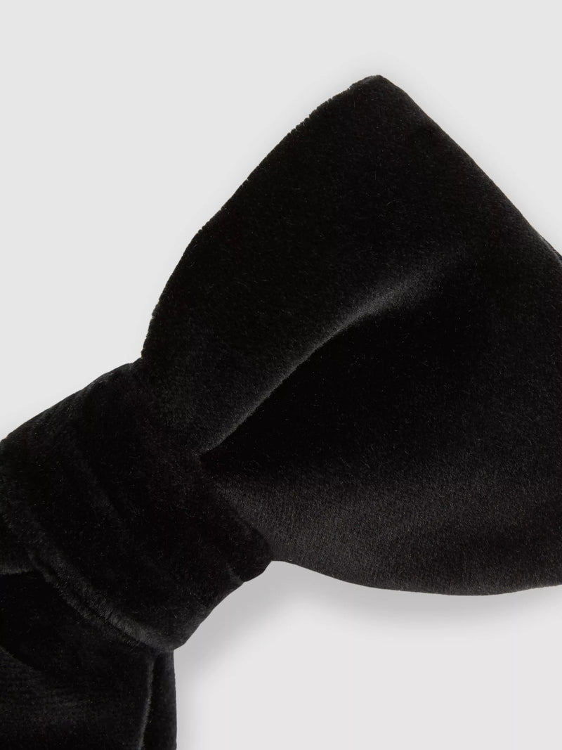 Reiss Hike Velvet Bow Tie Black, UK version
