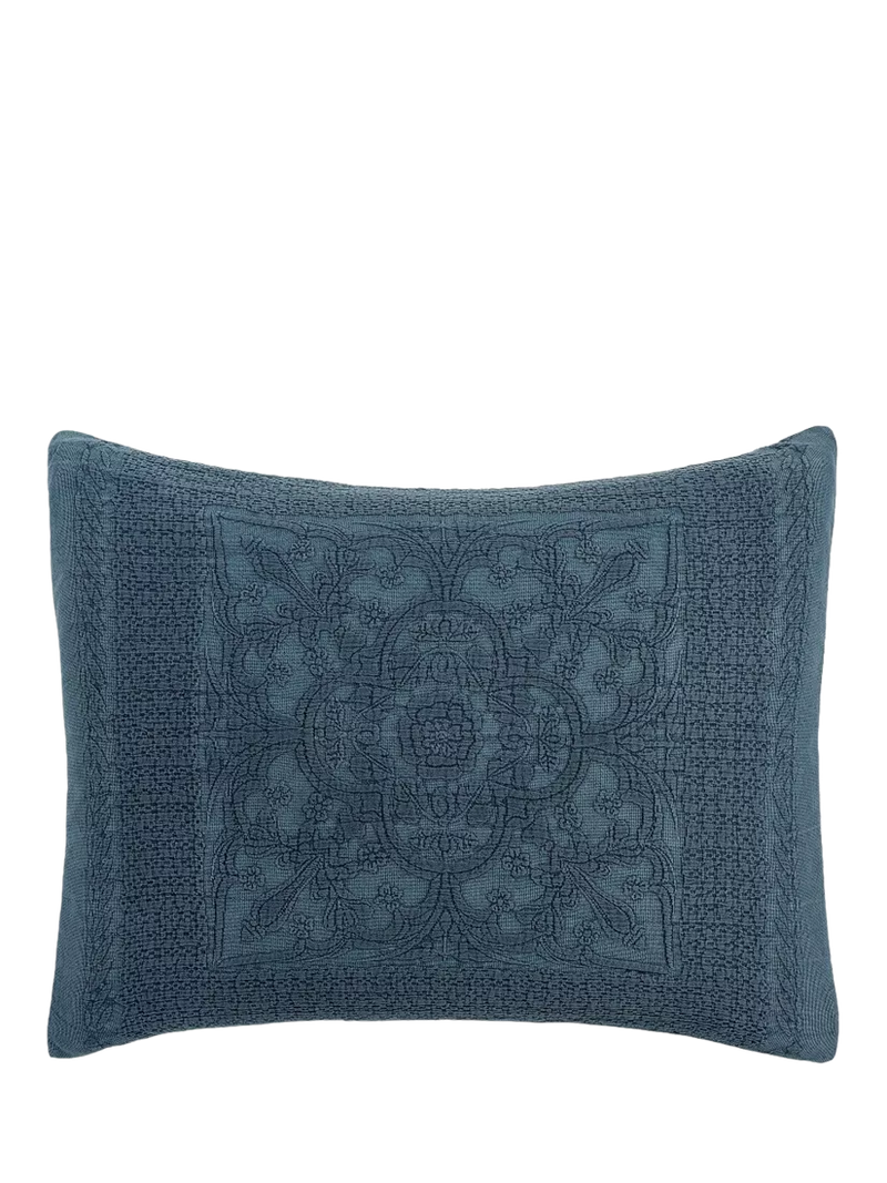 Pottery Barn Medallion Matelasse Quilted Duvet Cover, Indigo, King
