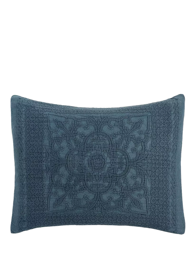 Pottery Barn Medallion Matelasse Quilted Duvet Cover, Indigo, King