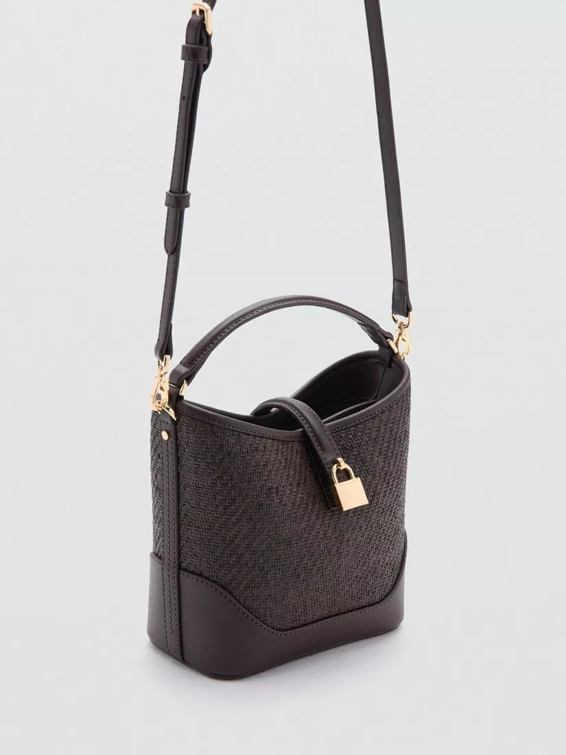 Mango woven raffia bucket bag chocolate, UK version