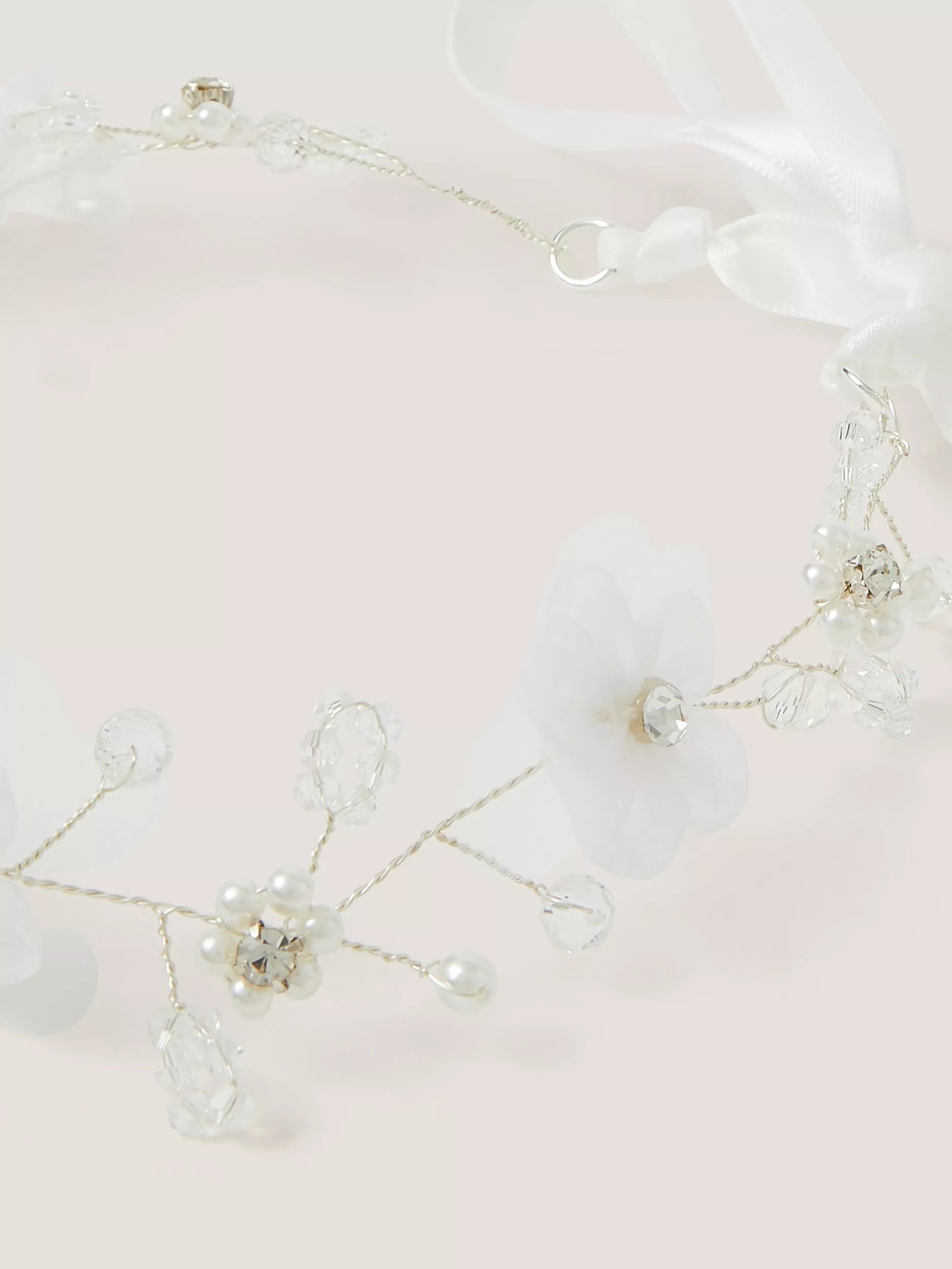 Monsoon kids flower hair garland silver - British product