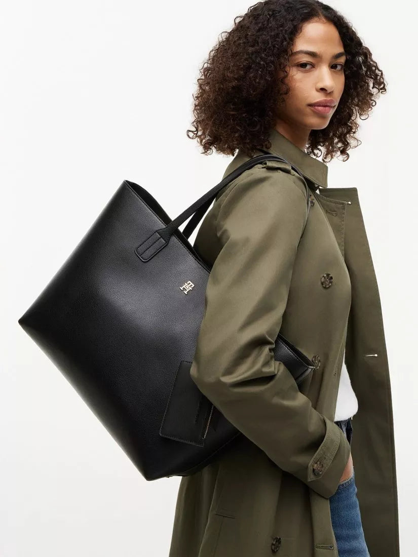 Tommy Hilfiger TH Icon Pebble Grain Tote Bag - British product