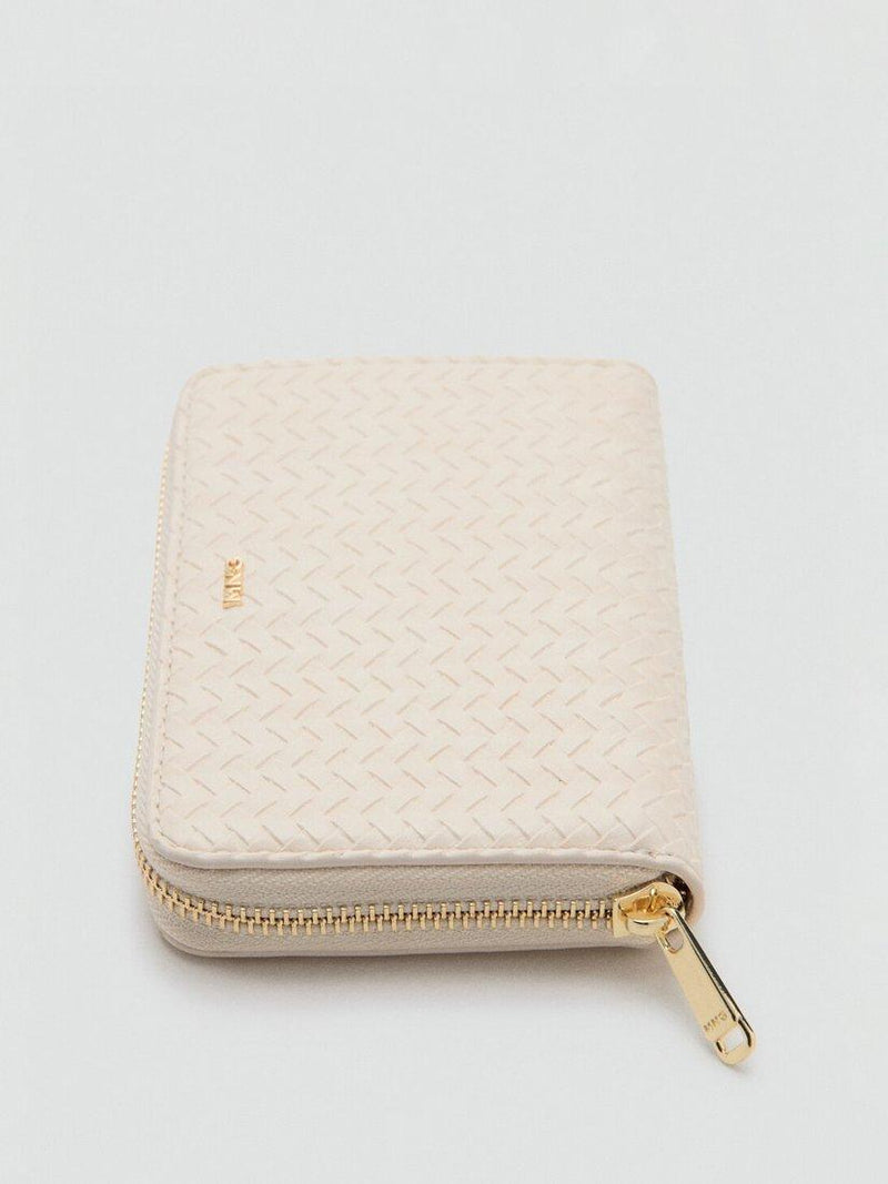 Mango compact purse in polyurethane with zip fastening (British brand)