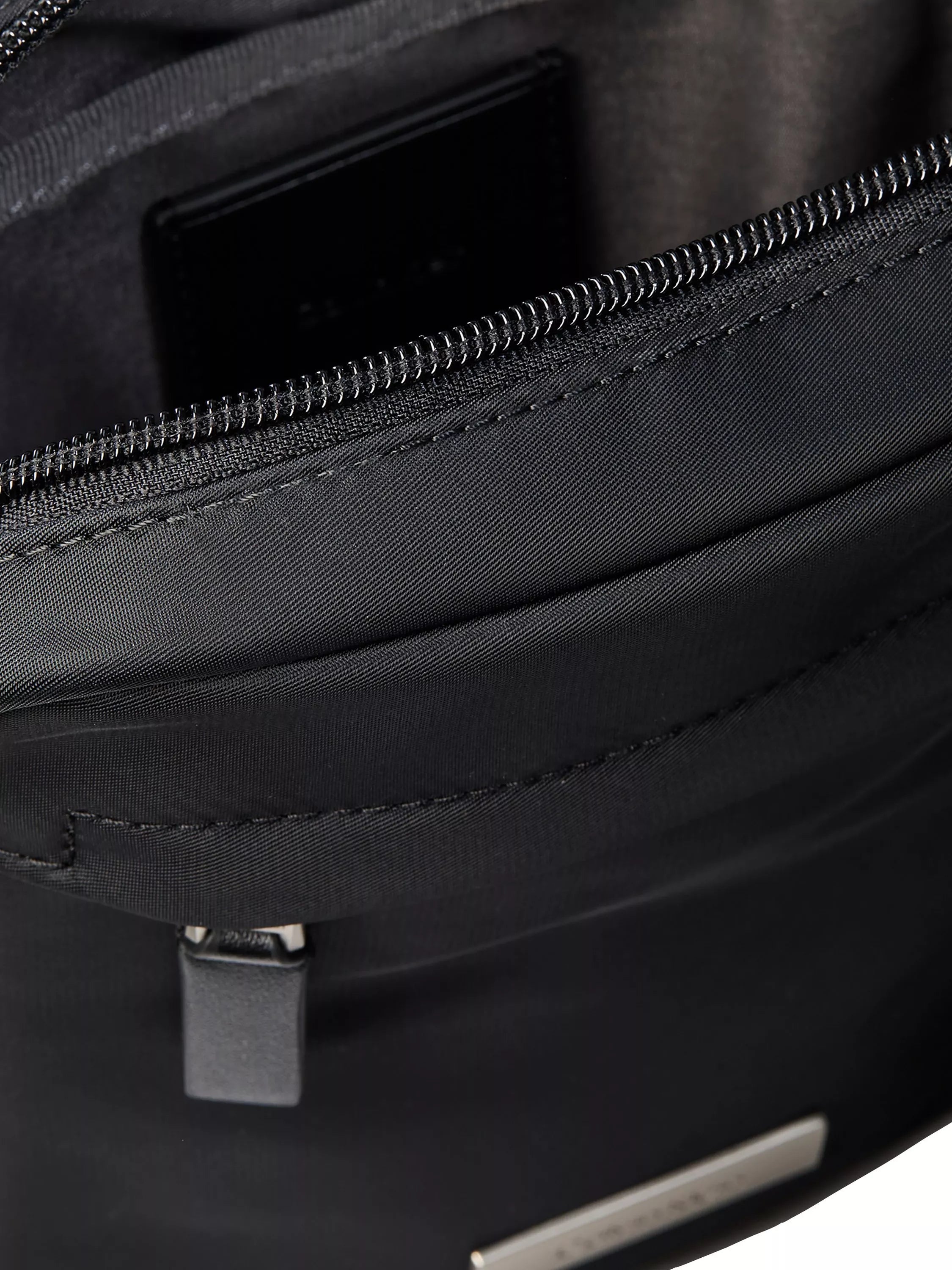 Calvin Klein reporter bag black nylon, imported from the UK