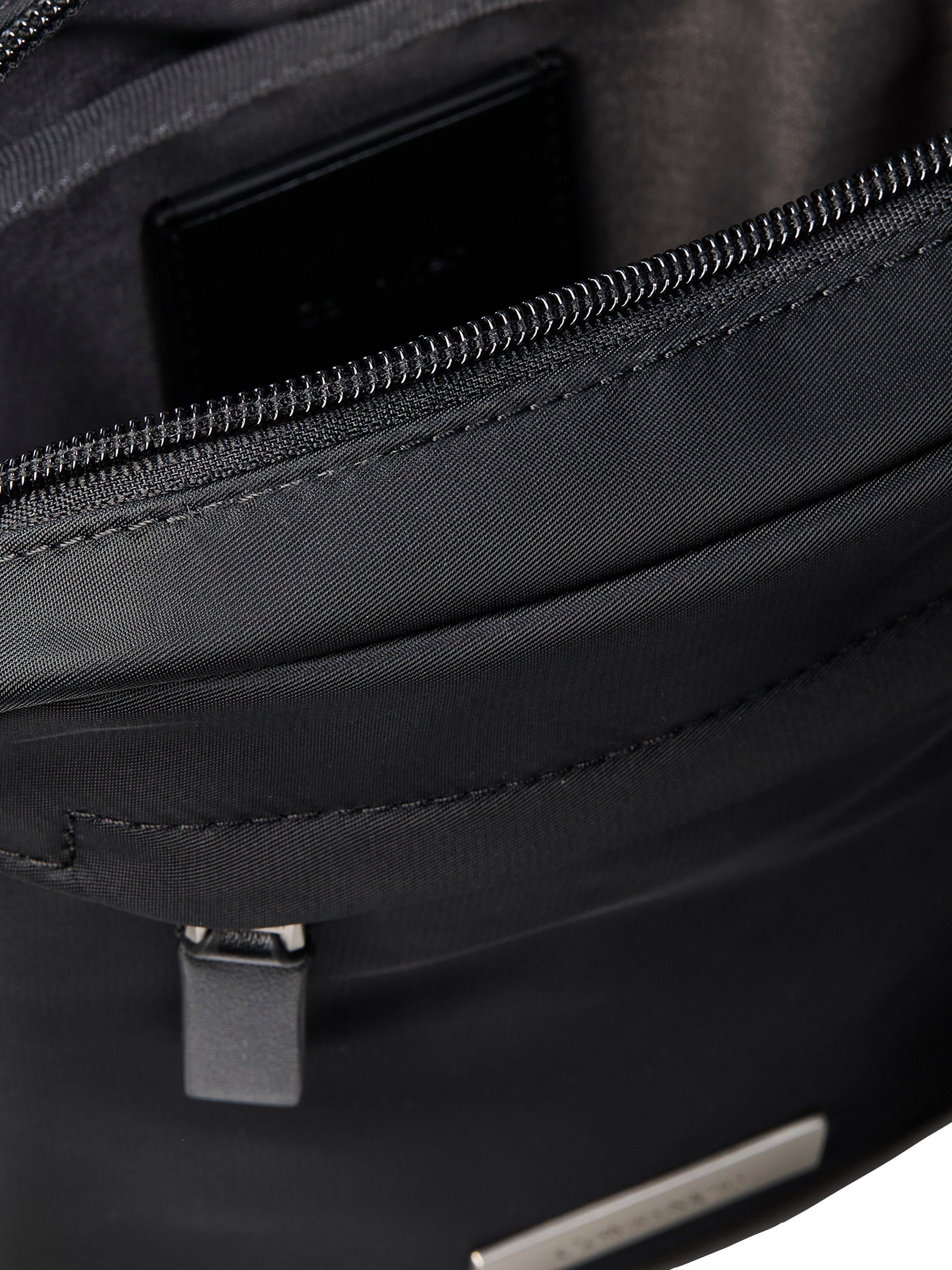 Calvin Klein reporter bag black nylon, imported from the UK