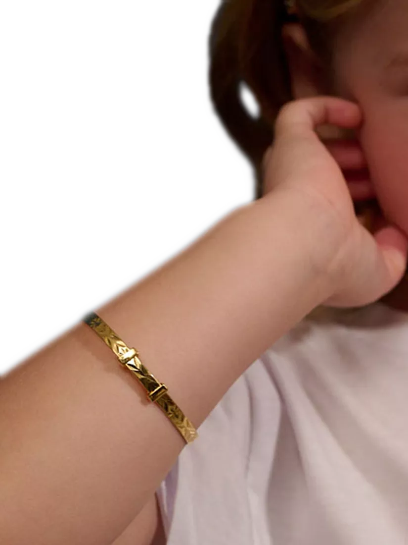 Little Star Inaya gold baby bangle 5cm (British brand)