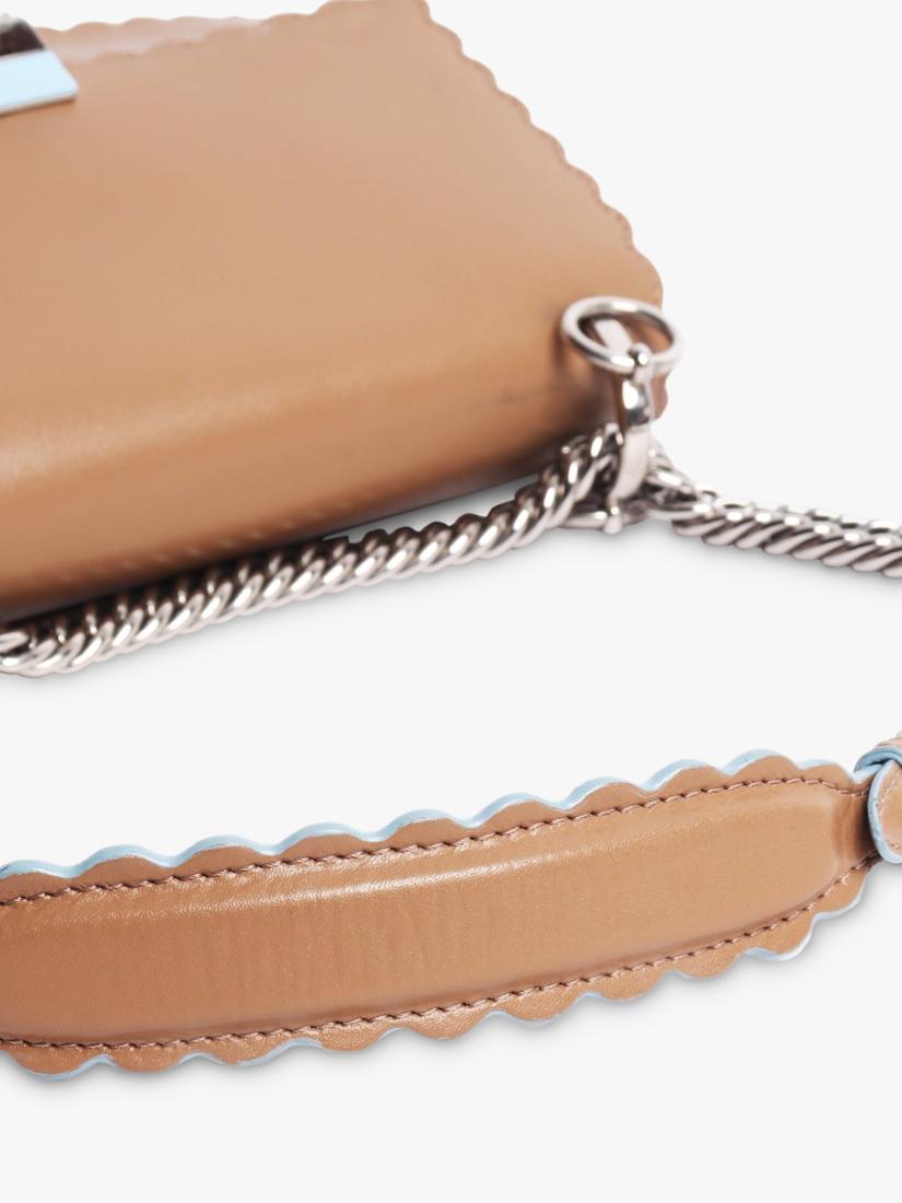 Pre-loved Fendi Kan I leather crossbody bag in brown - British product