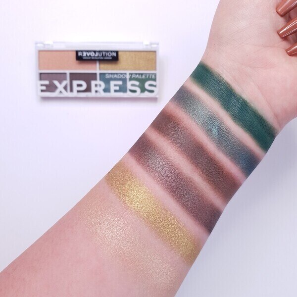 Revolution Relove Colour Play Express Shadow Palette