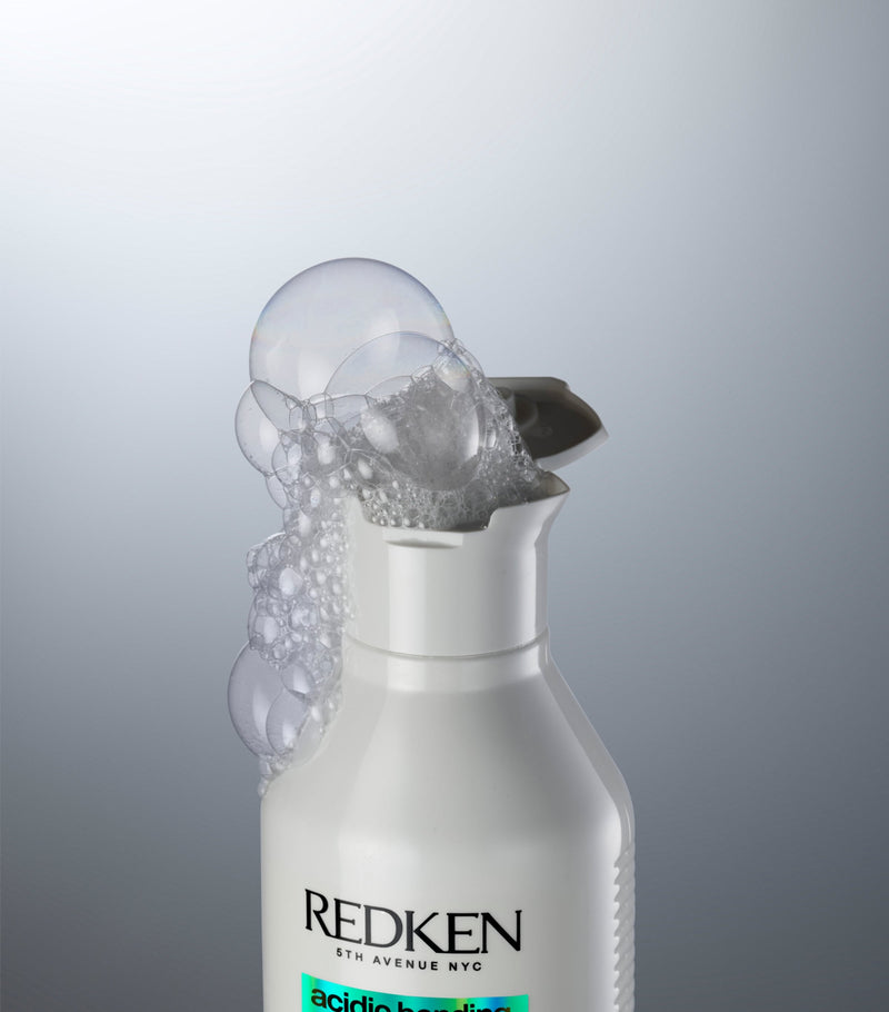 Redken Acidic Bonding Curls shampoo 300ml, imported from the UK