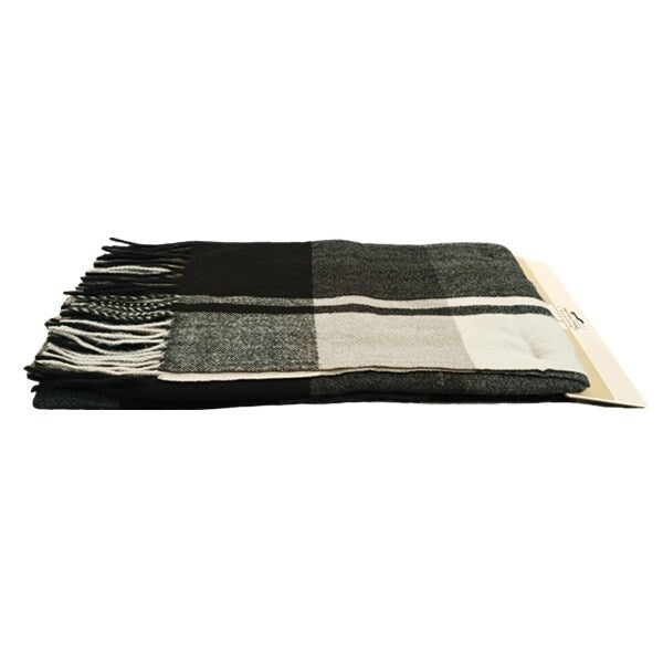 Écharpe à carreaux noirs Superdrug 180 par 64 cm (marque britannique)