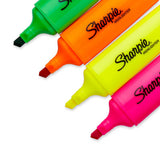 عبوة أقلام تمييز Sharpie Fluo XL من 4 قطع، مستوردة من المملكة المتحدة.