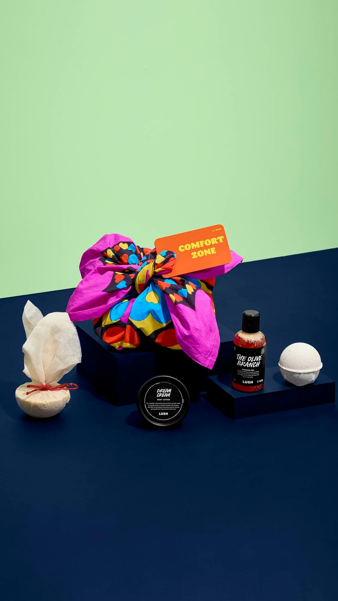 Lush Comfort Zone gift set with organic Knot Wrap, UK version