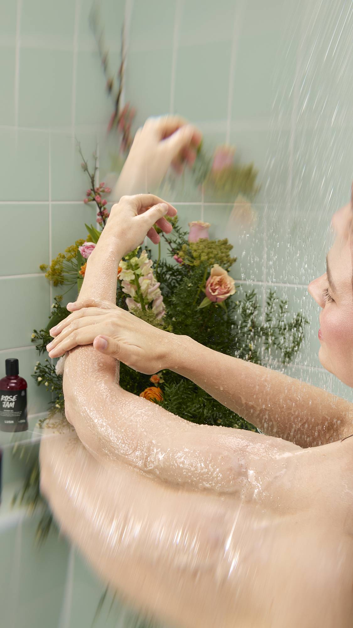 Lush Crème Brûlée body scrub, UK version