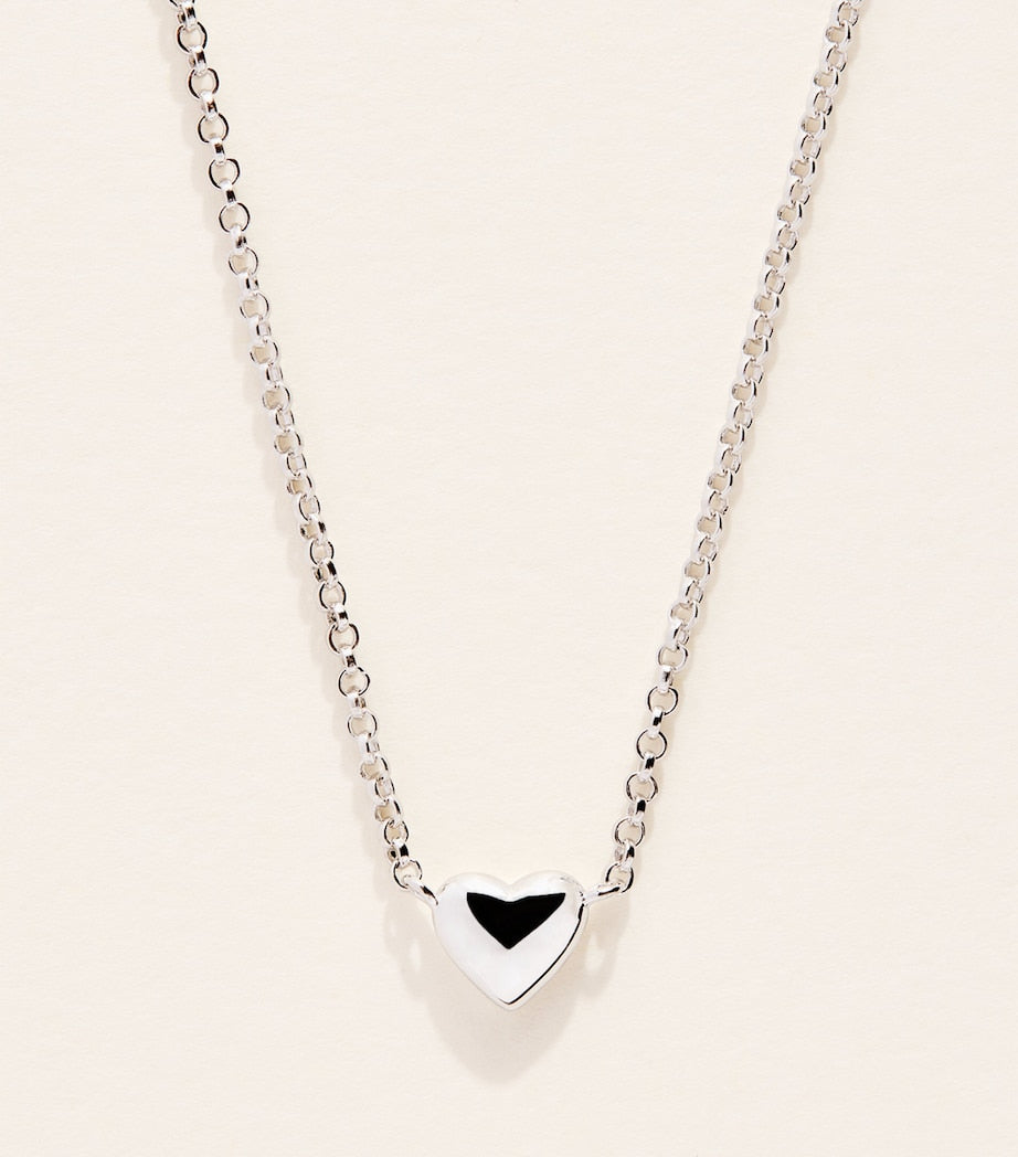 Astrid & Miyu heart charm necklace (British brand)