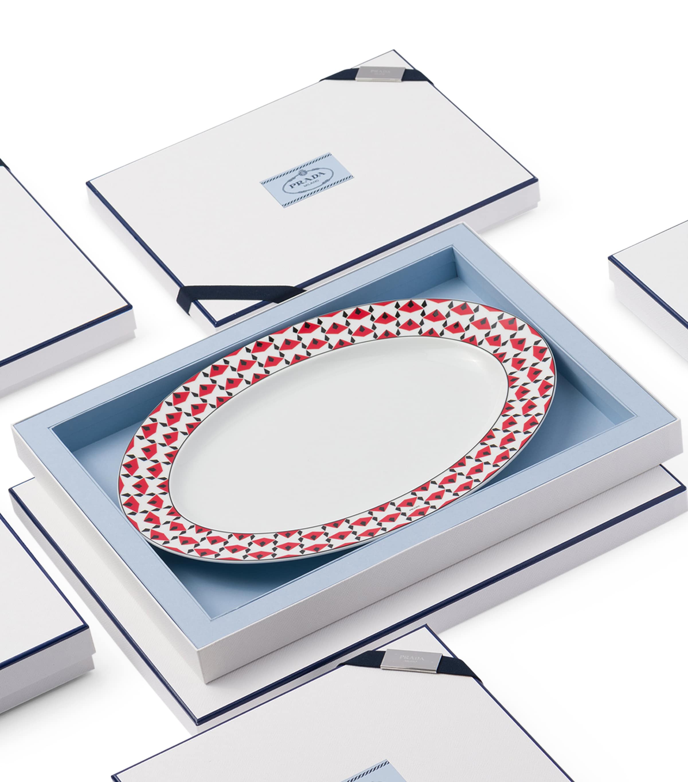 Prada Vienna serving plate 40cm, imported from the UK