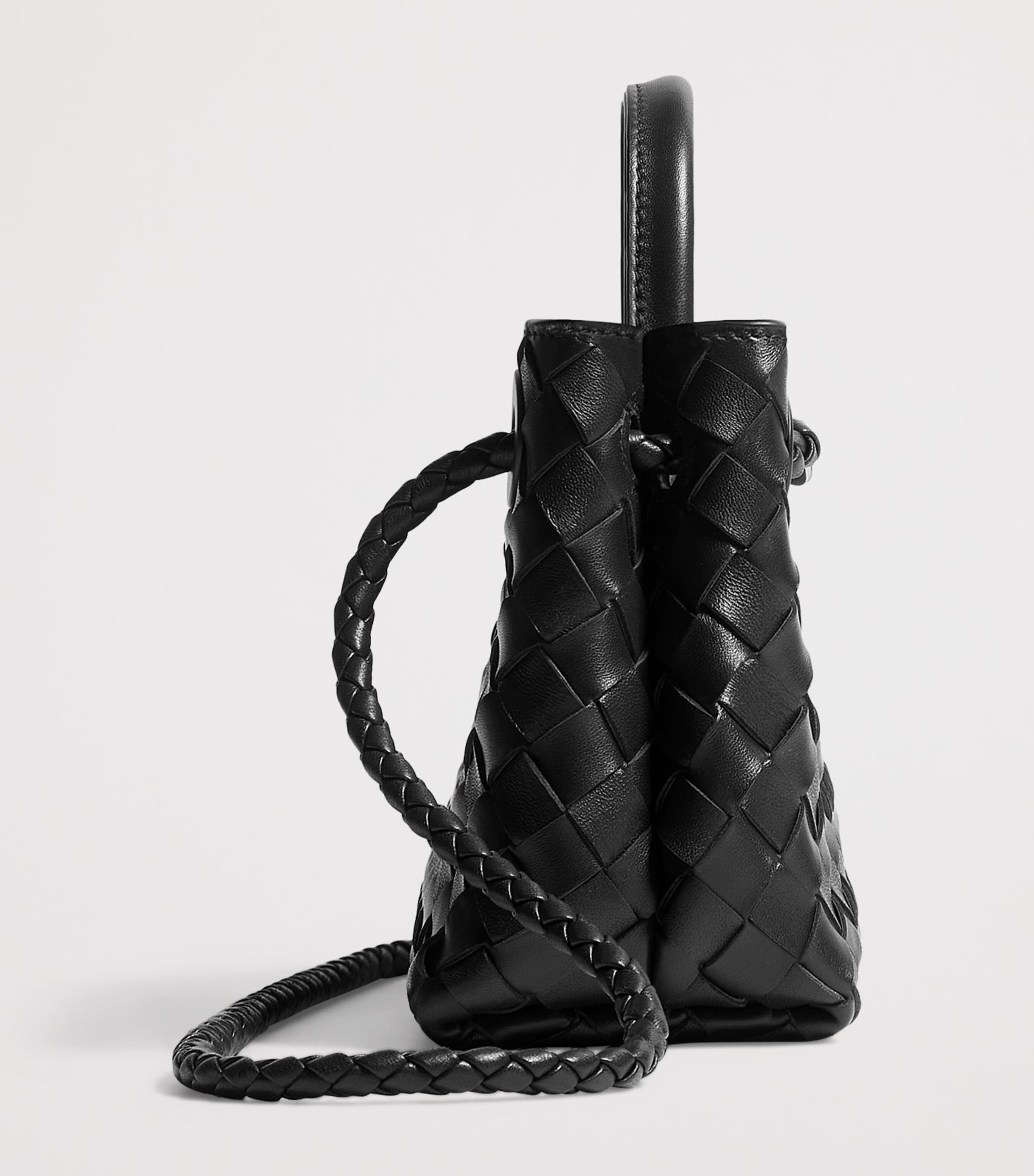 Bottega Veneta mini Andiamo top-handle bag - British product