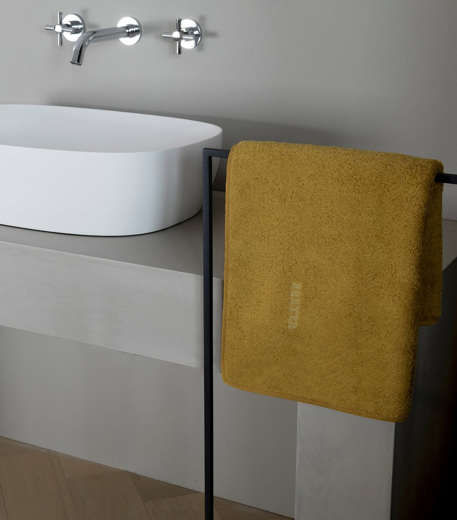 Frette Unito bath towel 60x110cm, UK version