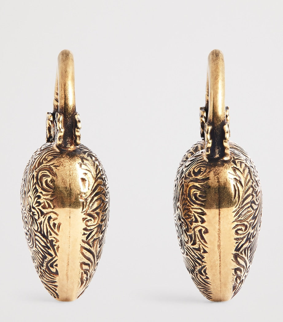 Chloé Victorian heart earrings in gold-tone brass (British brand)