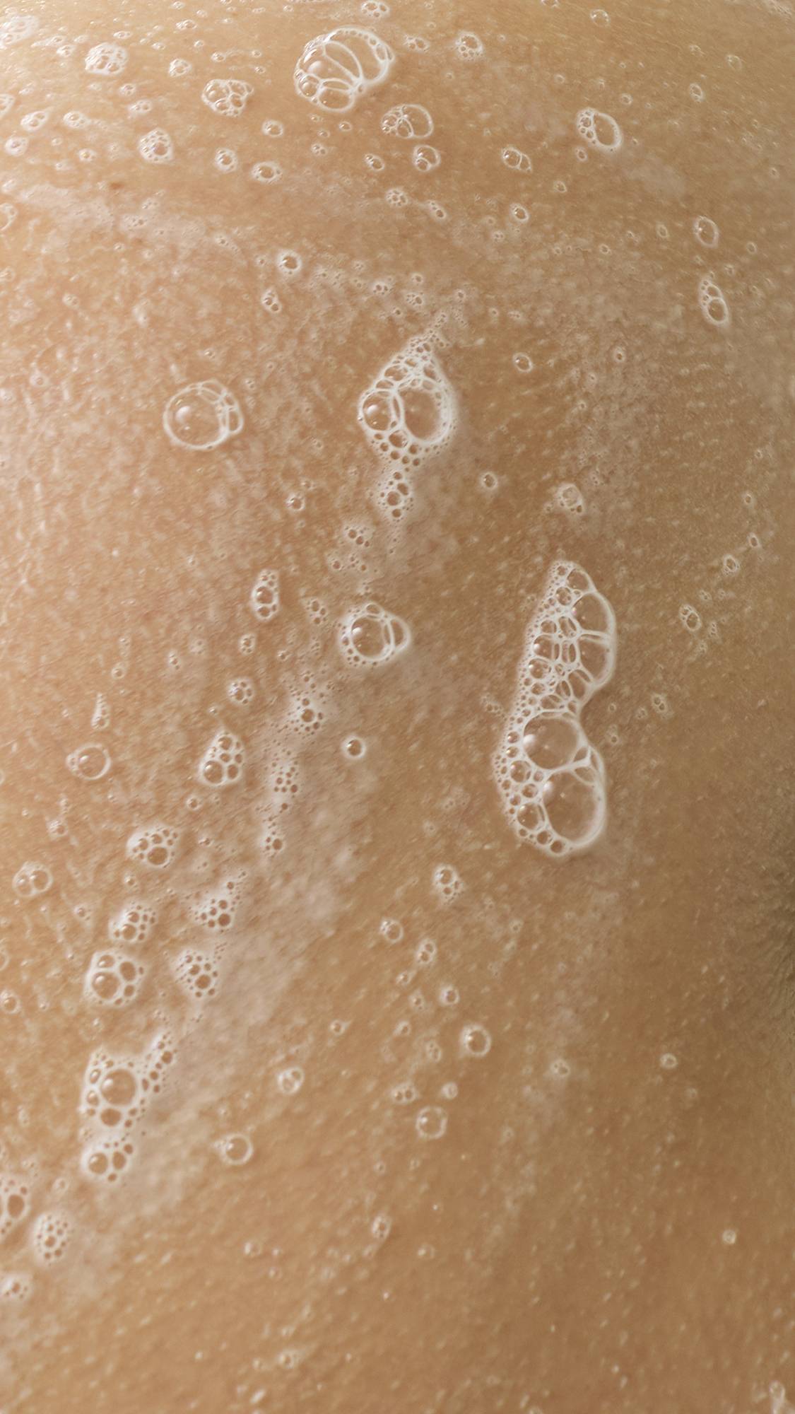 Lush Crème Brûlée body scrub, UK version