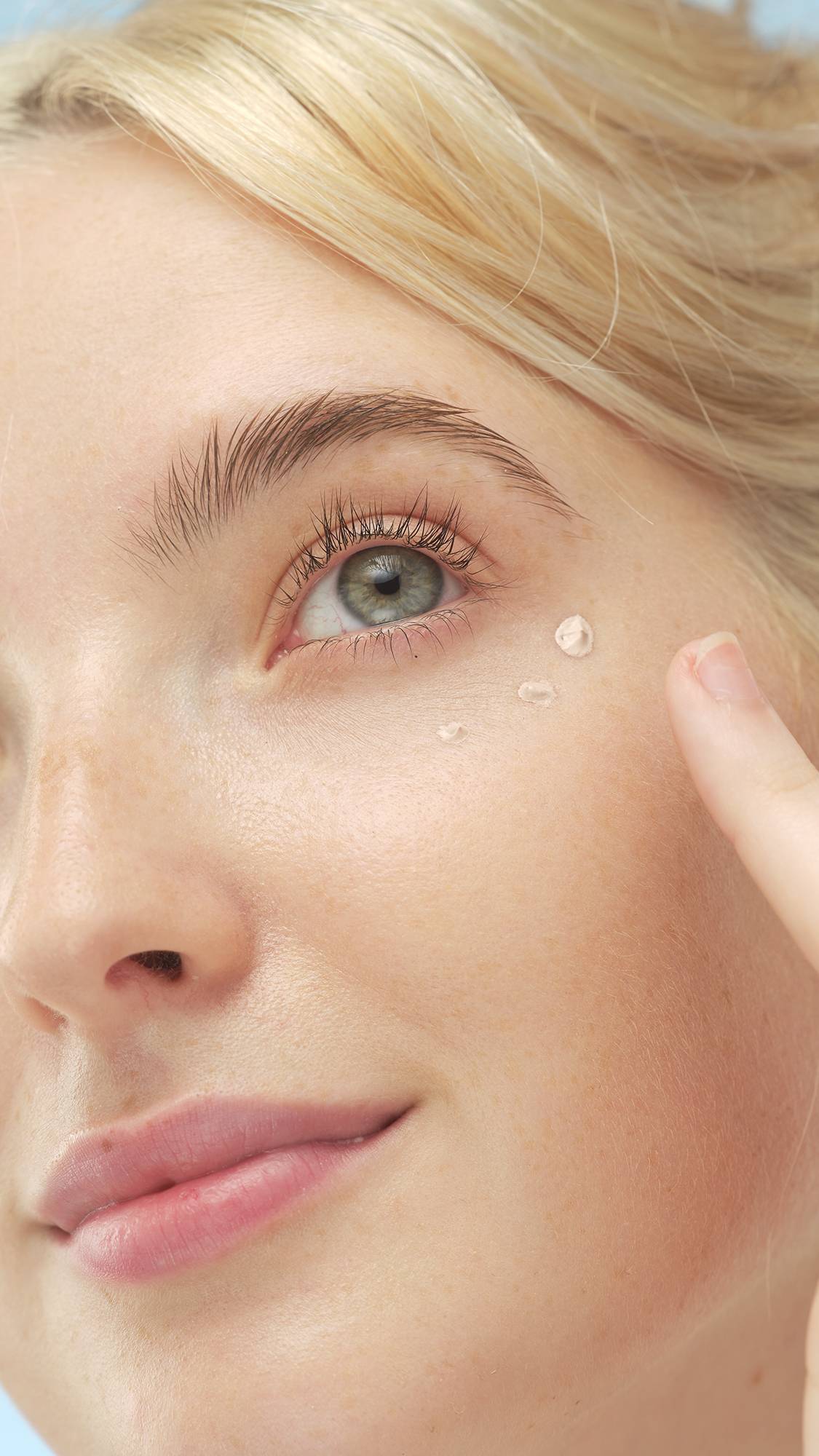 Lush Luminator illuminating skin tint, imported from the UK