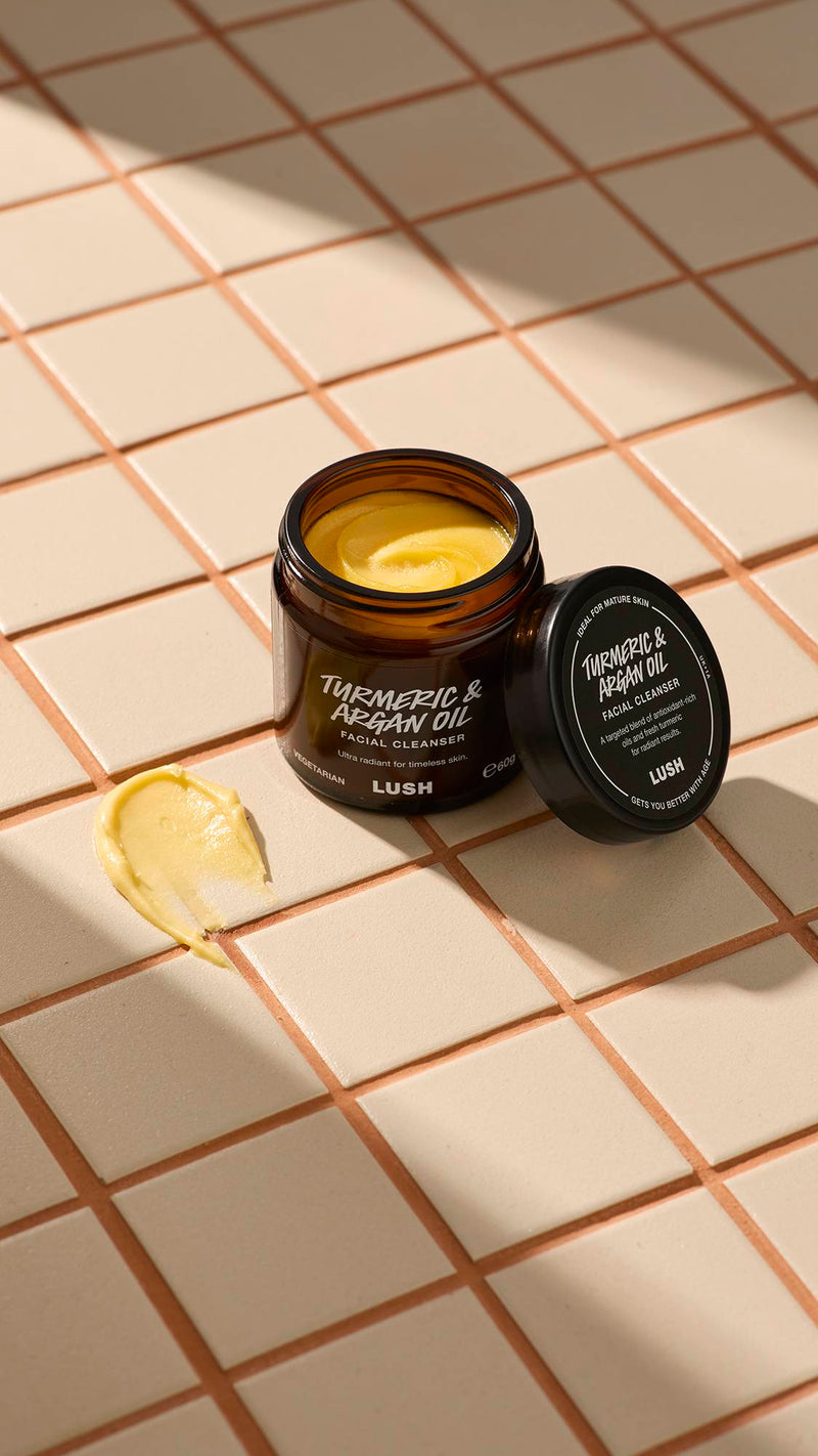 Lush turmeric and argan cleanser for mature skin - British product