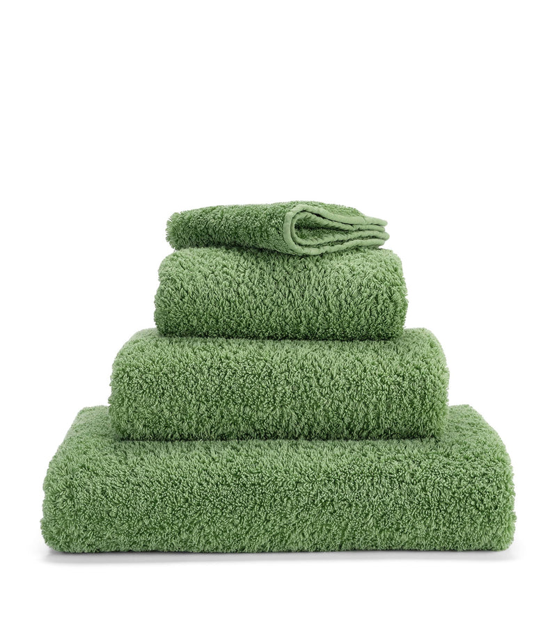 Super Pile Bath Sheet (105cm x 180cm)