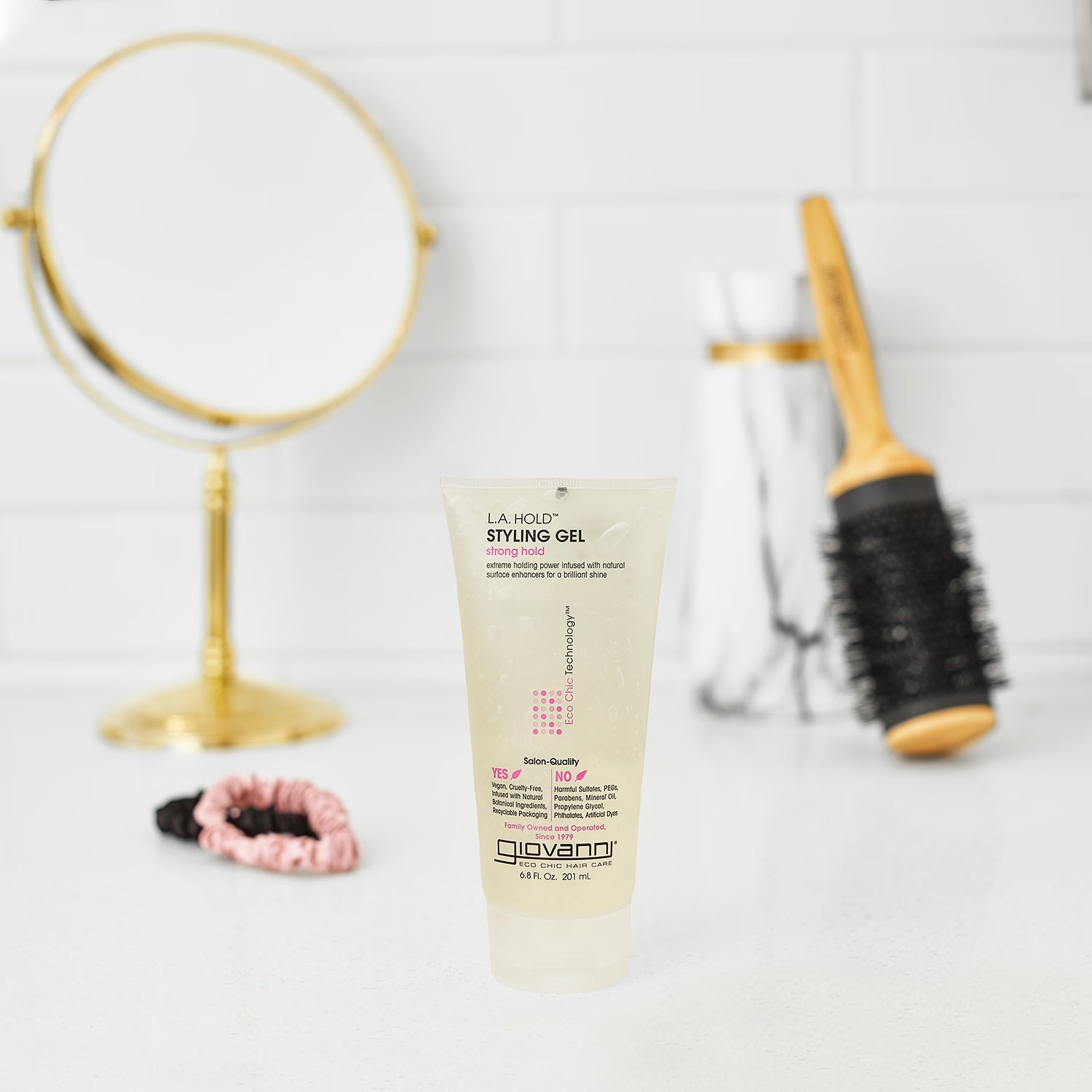 LA Hold Styling Gel 200ml, imported from the UK