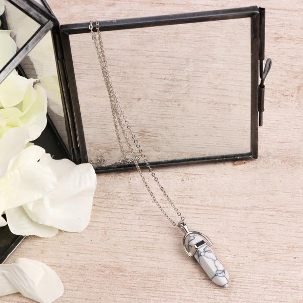Myga necklace white turquoise pendant 45cm chain, UK version
