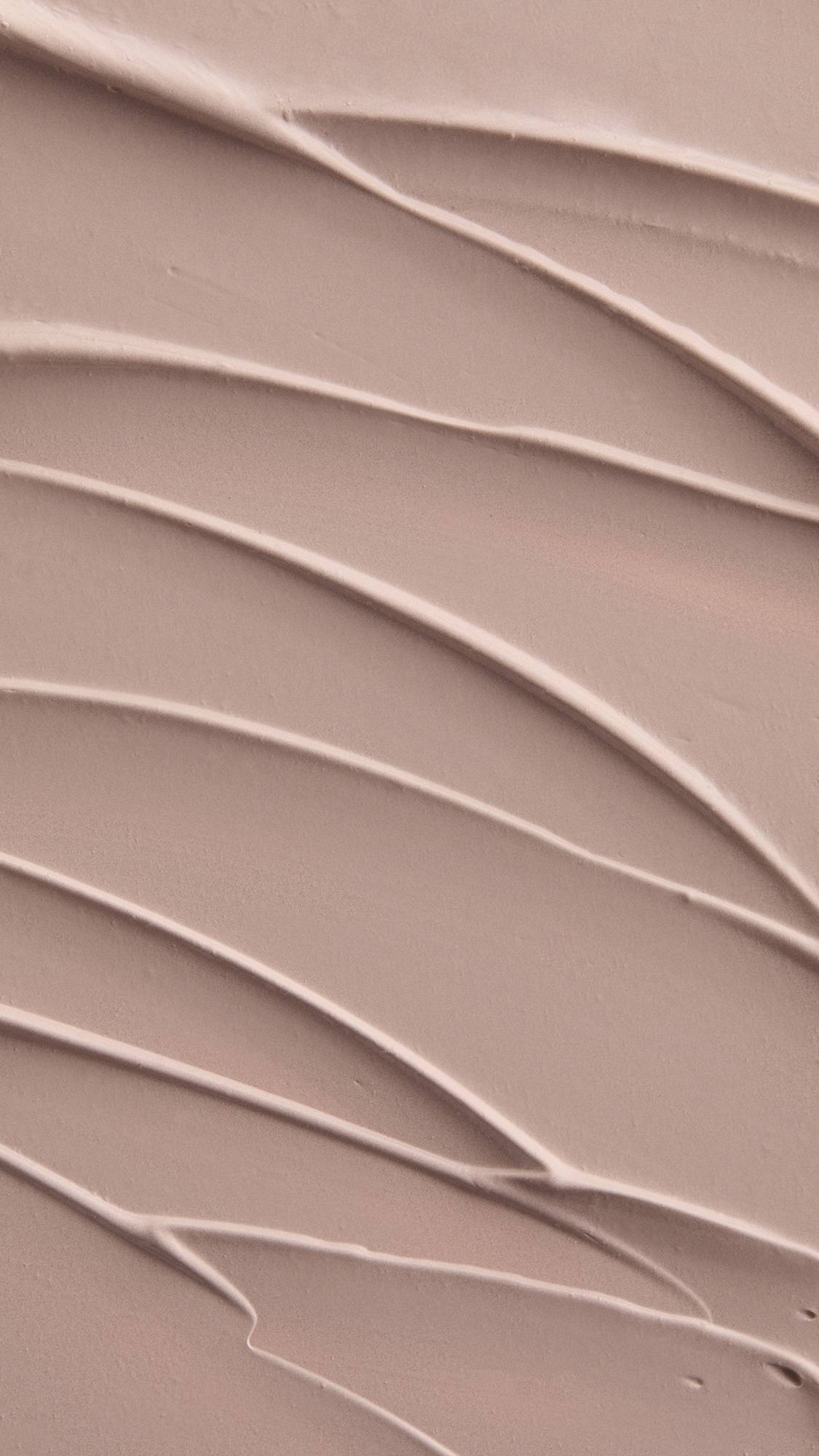Lush Luminator illuminating skin tint, imported from the UK