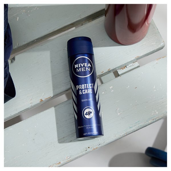 NIVEA MEN Anti-Perspirant Deodorant Spray Protect & Care