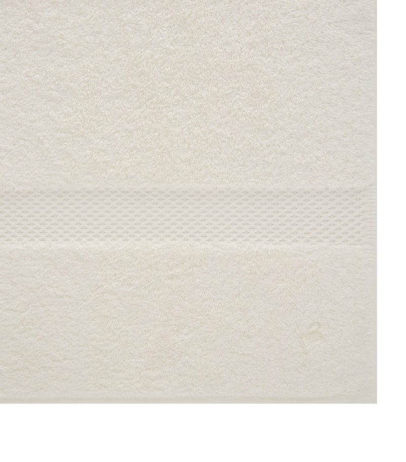 Yves Delorme Étoile guest towel 45x70cm, imported from the UK