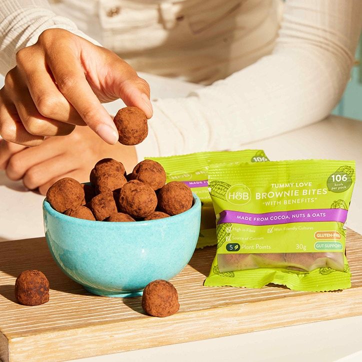 Holland & Barrett Brownie Bites with Benefits 30g GOODS Holland&Barrett