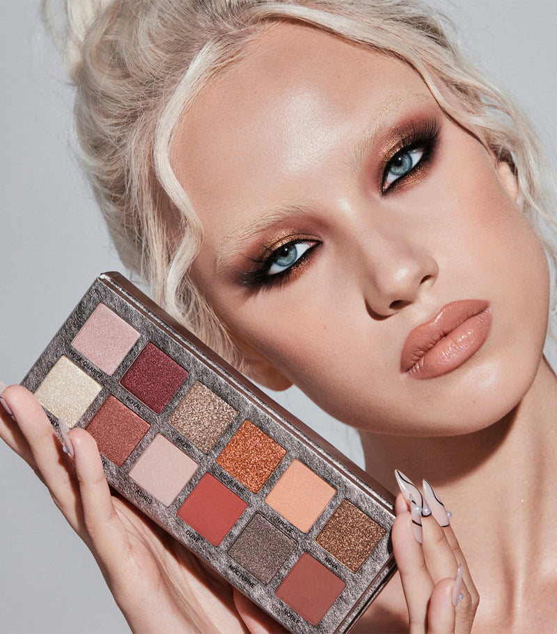 Anastasia Beverly Hills Rose Metals eyeshadow palette - British product