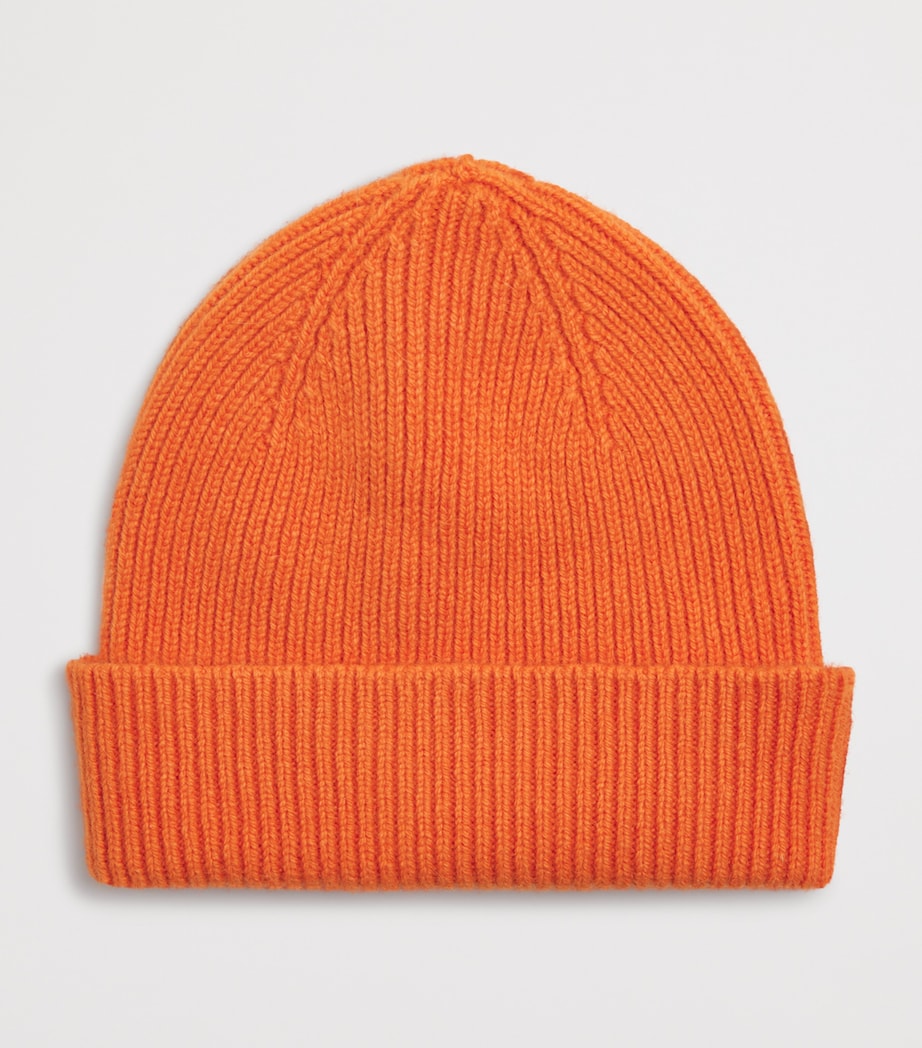 Le Bonnet classic beanie in lambswool and Caregora, imported from the UK