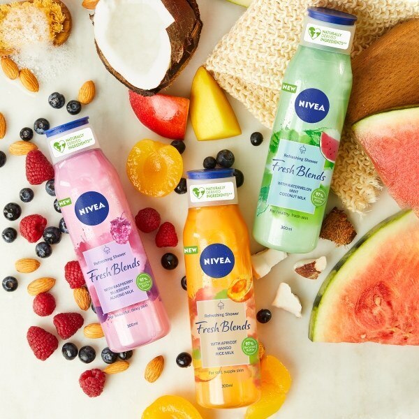 DNR NIVEA Fresh Blends Apricot & Mango Shower Gel 300ml GOODS Superdrug   