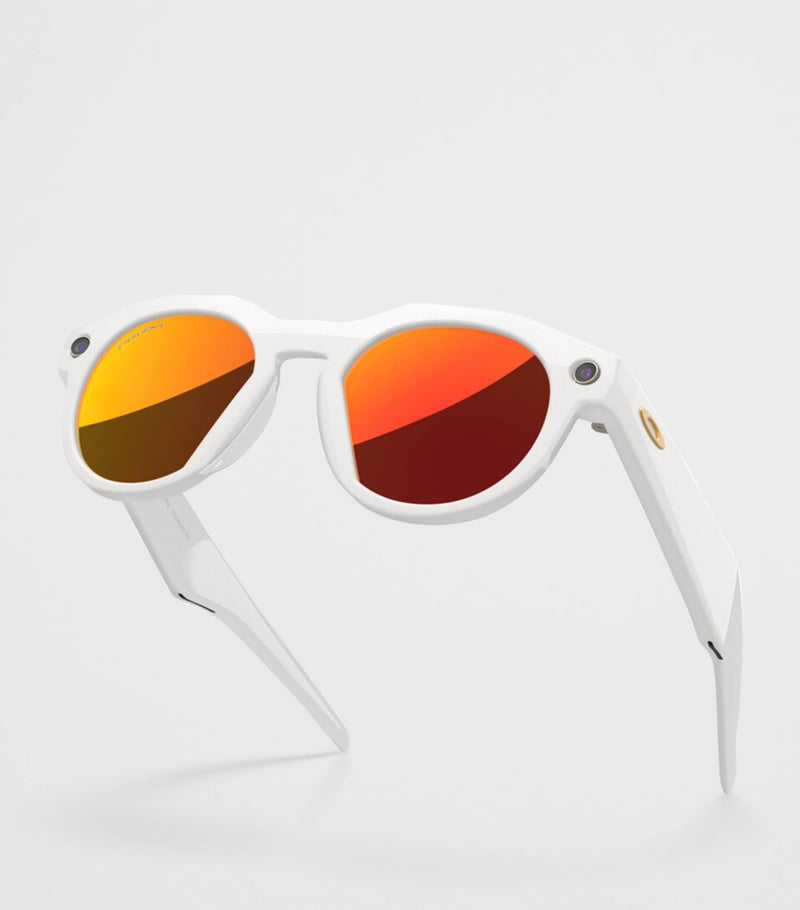 Oakley Meta HSTN sunglasses smart eyewear (British brand)