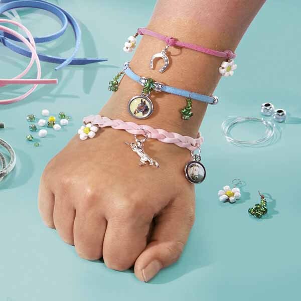 Totum Pretty Pony charm bracelet craft kit (British brand)