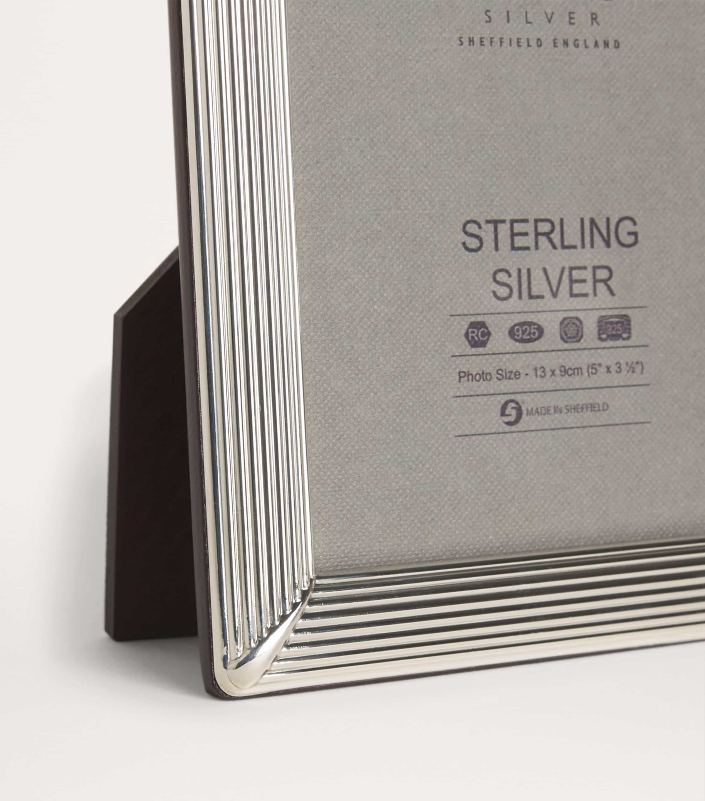 Carrs Silver sterling silver fluted photo frame 5x3.5 inch - British product