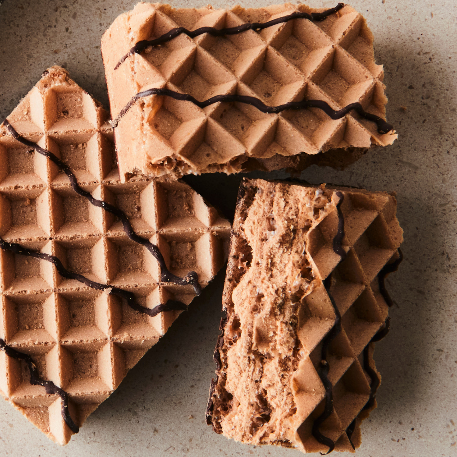 Myprotein Protein Crispy Wafers Chocolate 41.9g, imported from the UK
