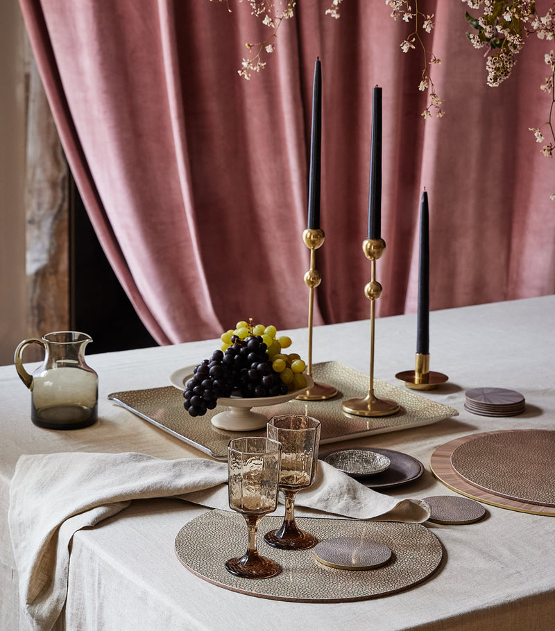 Hestia Prestige Round Placemats, Set of 2, UK version