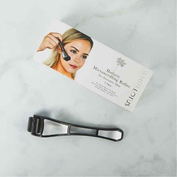 White Lotus Holistic derma roller for sensitive skin 1.0 mm, UK version