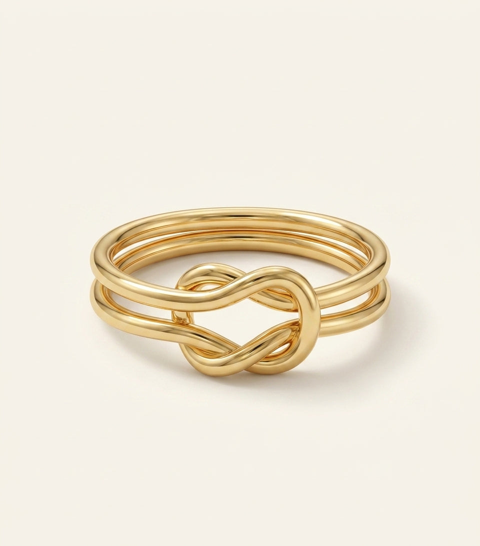 Givenchy chain link ring in brass, imported from the UK
