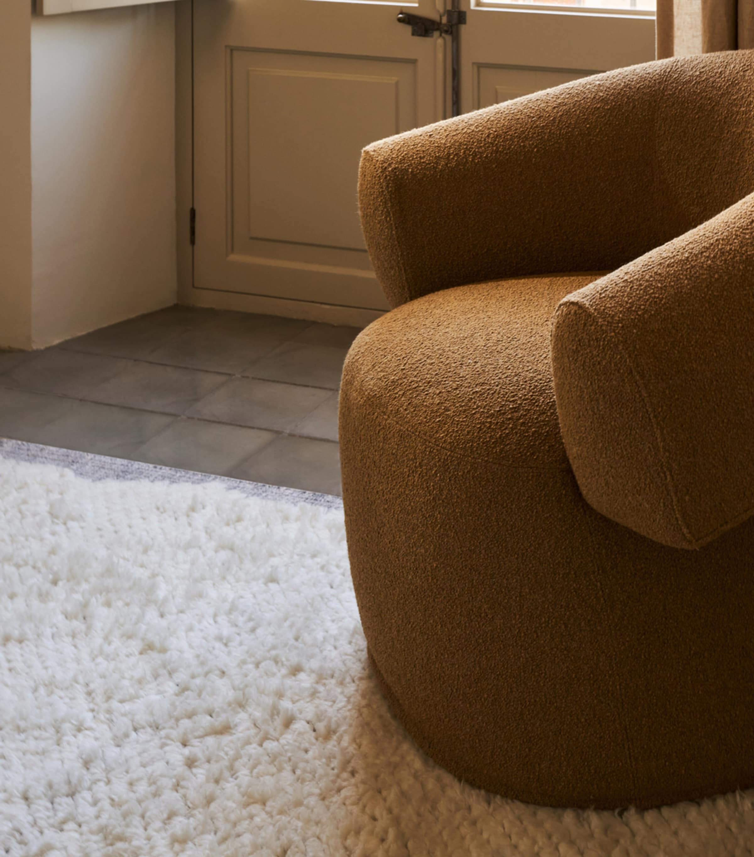 The Rug Company Wool Wanderer rug 2.74m x 1.83m (British brand)
