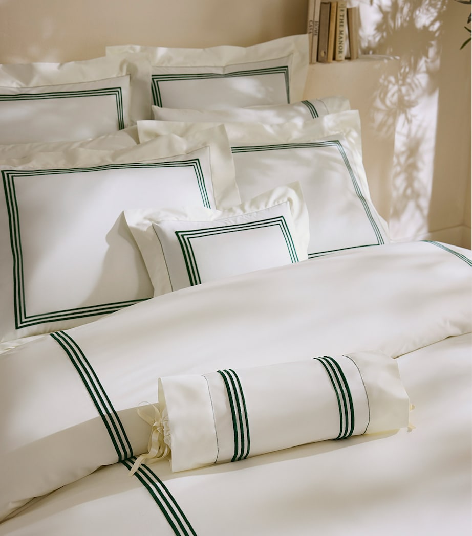 Pratesi Tre Righe king flat sheet 275cm x 275cm - British product