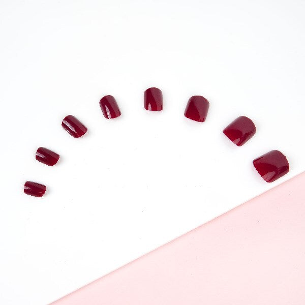 Invogue Wine Red Square Nails - Pack of 24 GOODS Superdrug   