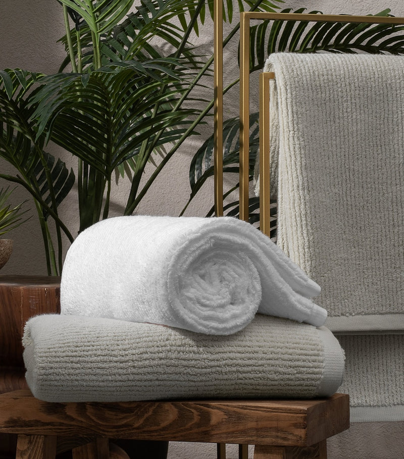 Hamam Raya organic cotton hand towel 50cmx100cm, imported from the UK