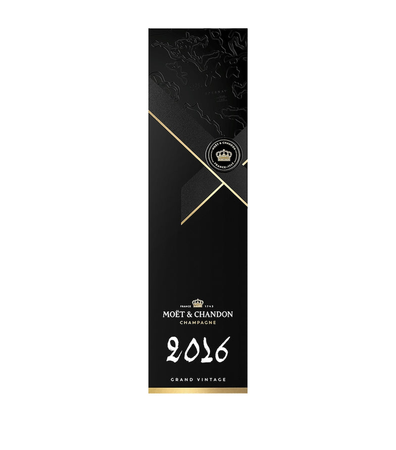 Moët & Chandon Grand Vintage Brut Champagne 75cl, imported from the UK